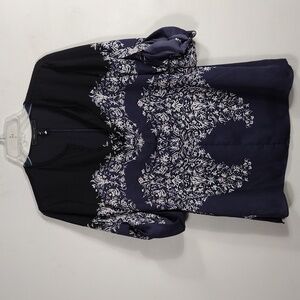 BCBG Max Azria Haidi Long Sleeve Silky Print Maternity Top size Small